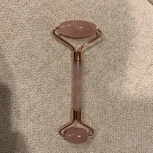 Rose Quartz Face Roller